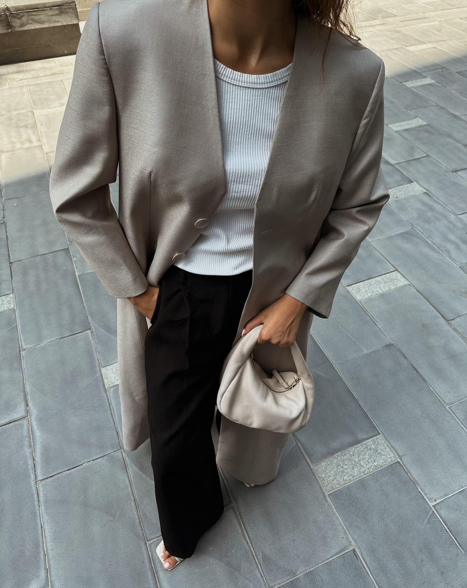 The Monday coat in Grey